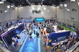 巴赫：期待拜仁可以晋级欧冠决赛并夺冠，并打趣