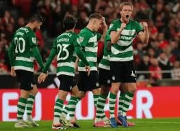 近4轮首胜！10人曼联在英超第27轮完成逆转…